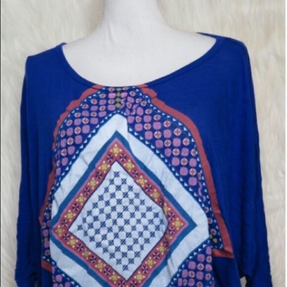 Daydreamer Top  - Picture 1 of 4